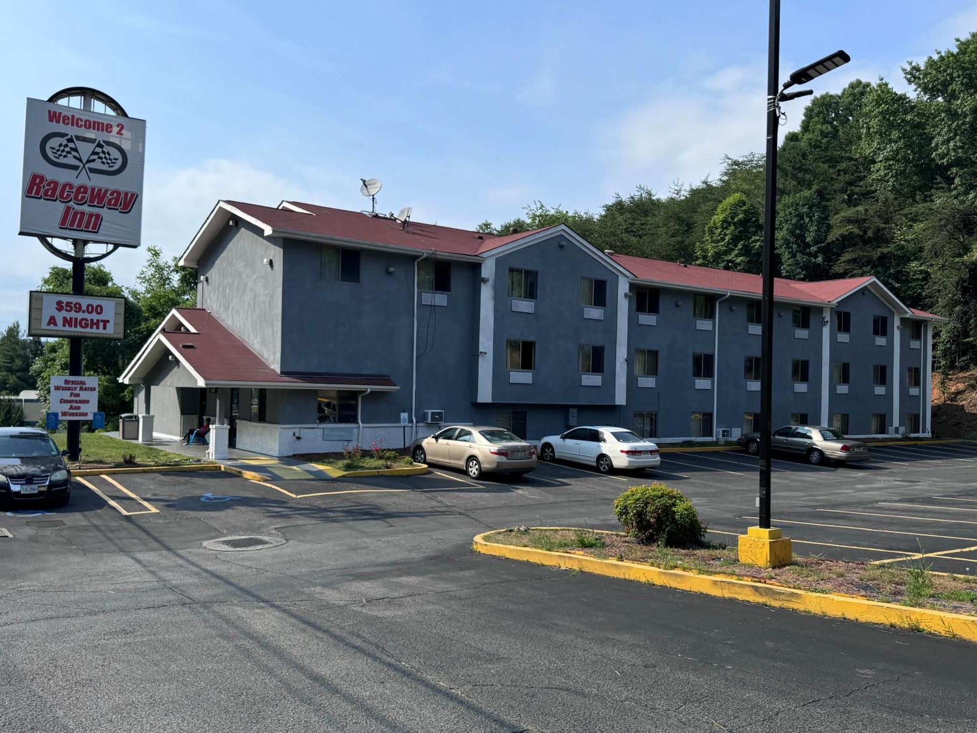 Raceway Inn Martinsville Exterior foto